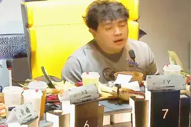 狼人杀：最强神牌女巫在JY手里秀出天际，拍毒狼人（记得看简介）