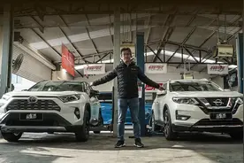 《从夏观底盘》细品，奇骏燃油四驱遇见荣放混动四驱视频封面