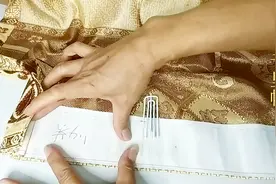 四叉窗帘挂钩怎么穿到窗帘上最好看？看窗帘店师傅详细讲解