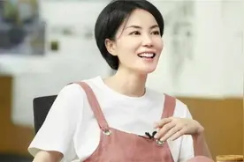 王菲在港生子传闻水落石出，谢霆锋回应了视频封面