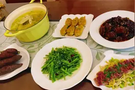 原来每天做饭这么治愈？养成清洁好习惯！用了8年的厨房还像新的视频封面