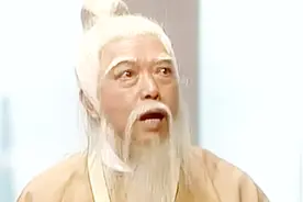 土地公公来到天庭，被二郎神看守天门的九尾天狐阻拦去路视频封面