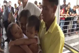 生命通道：性格相反连体婴姐妹，远赴中国，终于重获新生视频封面