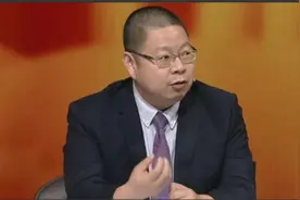 凤凰观察：香港为何需要“有为政府”？新任当家人需要做些什么？视频封面