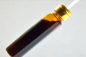 葡萄糖酸钙锌口服溶液，太难入口可以兑水喝吗？会不会削减药效？