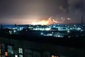 在乌克兰留学生：非常紧张，基辅发生大爆炸之后同学们马上醒了视频封面