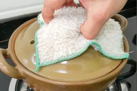 广东人百吃不腻的粉肠煲，详细配料与做法，一开盖香满屋爽口好吃