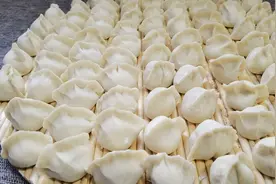 冬至到，分享包饺子煮饺子不破皮详细分解，动作详细一看就会视频封面