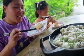 生煎包好吃有诀窍？胖姐3斤猪肉包生煎，好吃不油腻，女儿吃6个