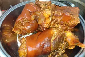 陕西农村大厨用酒泡调料，卤6斤牛肉2个肘子，麻辣鲜香，太好吃了