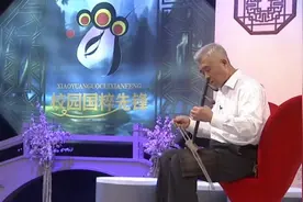 京胡大师杜凤元，示范讲解千变万化的“南梆子”，听完后受益匪浅