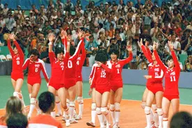 重温1984年洛杉矶奥运会中国女排夺冠的历史瞬间视频封面