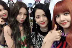 BLACKPINK 成员小时候原来长这样！小时候和现在对比 值得珍藏！视频封面