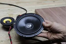 牛人DIY手工制作一款复古且个性的音箱，越看越喜欢视频封面