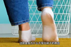 手机壳发黄别乱扔，教你这招，手机壳焕然如新视频封面