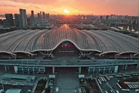 2022疫情当下 再度回顾当年武汉疫情爆发全过程