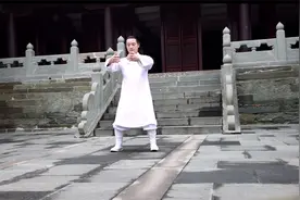 站桩，不要只关注呼吸，最主要是放松，其它的交给时间视频封面