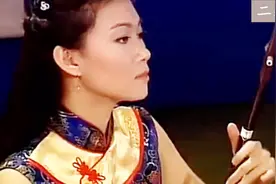 二胡大师马向华早年演奏《二泉映月》，人美曲更美！视频封面