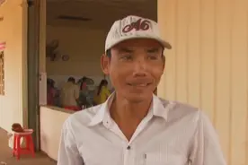 与死神共进晚餐：在柬埔寨，蜘蛛竟成了一种，高档的民族特色小吃视频封面