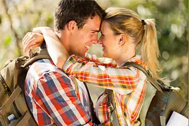 七种拥抱方式代表不同的含义，你最喜欢哪一种？