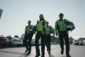 【2021警务视频展播】江苏省兴化市公安局创意视频《女警她说》视频封面
