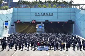 屯门赤鱲角连接路项目 | 深海潜行创造“香港之最”视频封面