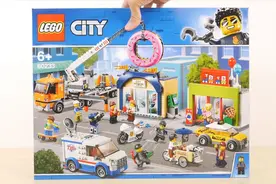 开箱乐高 City城市系列60233甜甜圈店开业视频封面