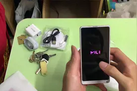 时隔两年的旗舰机——小米MIX2s测评（上集）视频封面