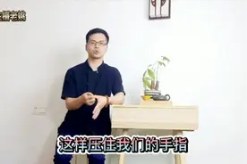 脑供血不足的人，这套手指操要多做，软化血管，改善心脑血管问题视频封面