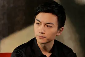 陈晓曾经有多爱赵丽颖？节目里多次表明心意，毫不避讳对她的感情