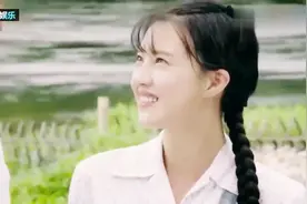 影视：退伍军人第一次见岳父，吓得满头大汗，女孩笑得都直不起腰视频封面