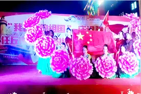 广场舞大赛一等奖《领航新时代》雨伞舞太美，大家都齐声叫好视频封面