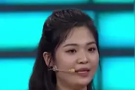 23岁小伙高中时期靠线上聊天，竟赚得300000元，引全场震惊视频封面