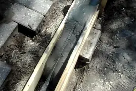 砌一道挡土水泥墙