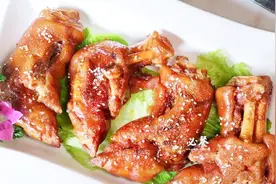 小吃创业烤猪手，04猪手的烤制，美味十足的烤猪蹄的方法要收藏哦