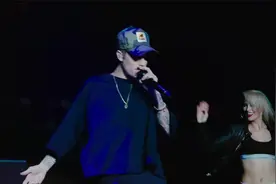 【1080p蓝光】Justin Bieber  Company  贾斯汀·比伯-陪伴视频封面