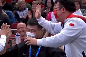 中国女篮武桐桐养伤期间治疗费和工资谁出？这一切，感谢姚明！视频封面