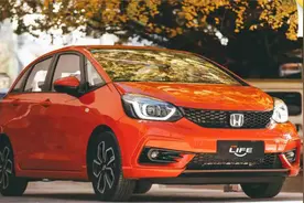 除了外型还有啥？合资精品小车真是10万级首选吗？视频封面