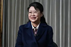 政协委员：建议小学教育缩短到5年，将高中纳入义务教育视频封面