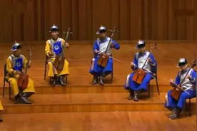 内蒙古少年马头琴合奏《初升的太阳》，真是太精彩了！视频封面