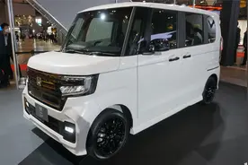 新车鉴赏，实拍2022款本田N BOX，适合家用代步！视频封面
