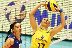 36岁女排老将想回国家队！一年前曾放主帅鸽子，球迷：脸皮厚视频封面