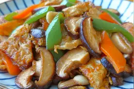 饭店炒香菇为什么那么好吃？原来做法这么简单，一次一大盘不够吃
