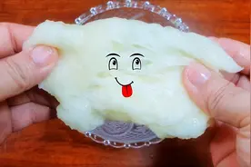 无硼砂无胶水，用纸巾和洗洁精制作史莱姆，没想到拉伸性不错