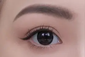 新手必看画眉教程 | 手把手教你标准眉，简单百搭一学就会！视频封面