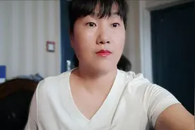 想知道抖音拍换装视频是怎么拍摄的吗？点开视频我教你。