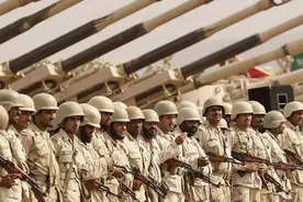 曾经那么强，为何如今阿拉伯国家的军队，却成了“战五渣”？视频封面