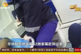 女子在厨房做饭时突然晕倒，同事紧急呼叫长沙120送医视频封面