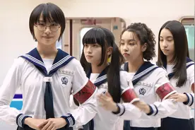 日本女团电车之旅，又沙雕又上头怎么回事？视频封面