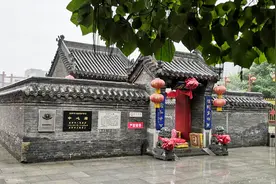 下雨天，去沈阳故宫旁最小的庙，占地不到半亩，很多人找不到